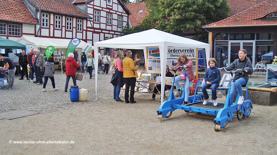 Drömlingsfest in Wolfsburg: Infostand des FV Ohretalbahn